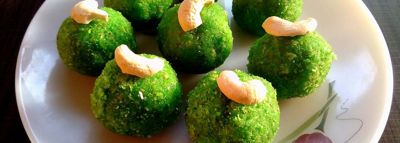 Nariyal Ladoo